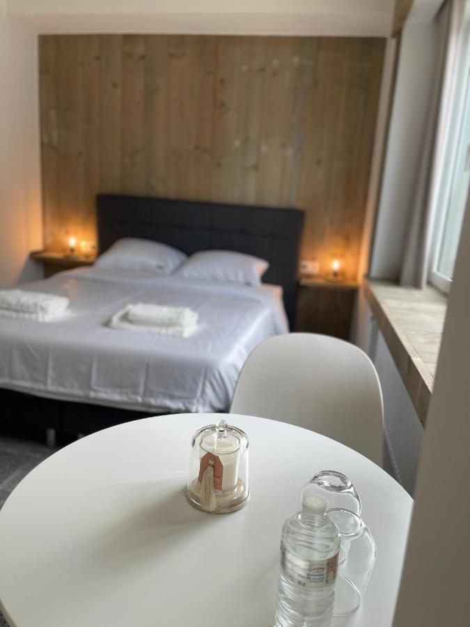 Mooie Kamer In Centrum Brugge Met Badkamer Экстерьер фото